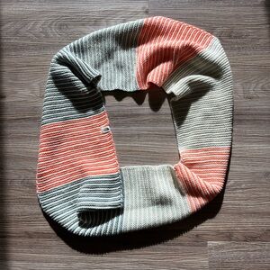 The North Face Coral & Blue Knit Infinity Scarf
